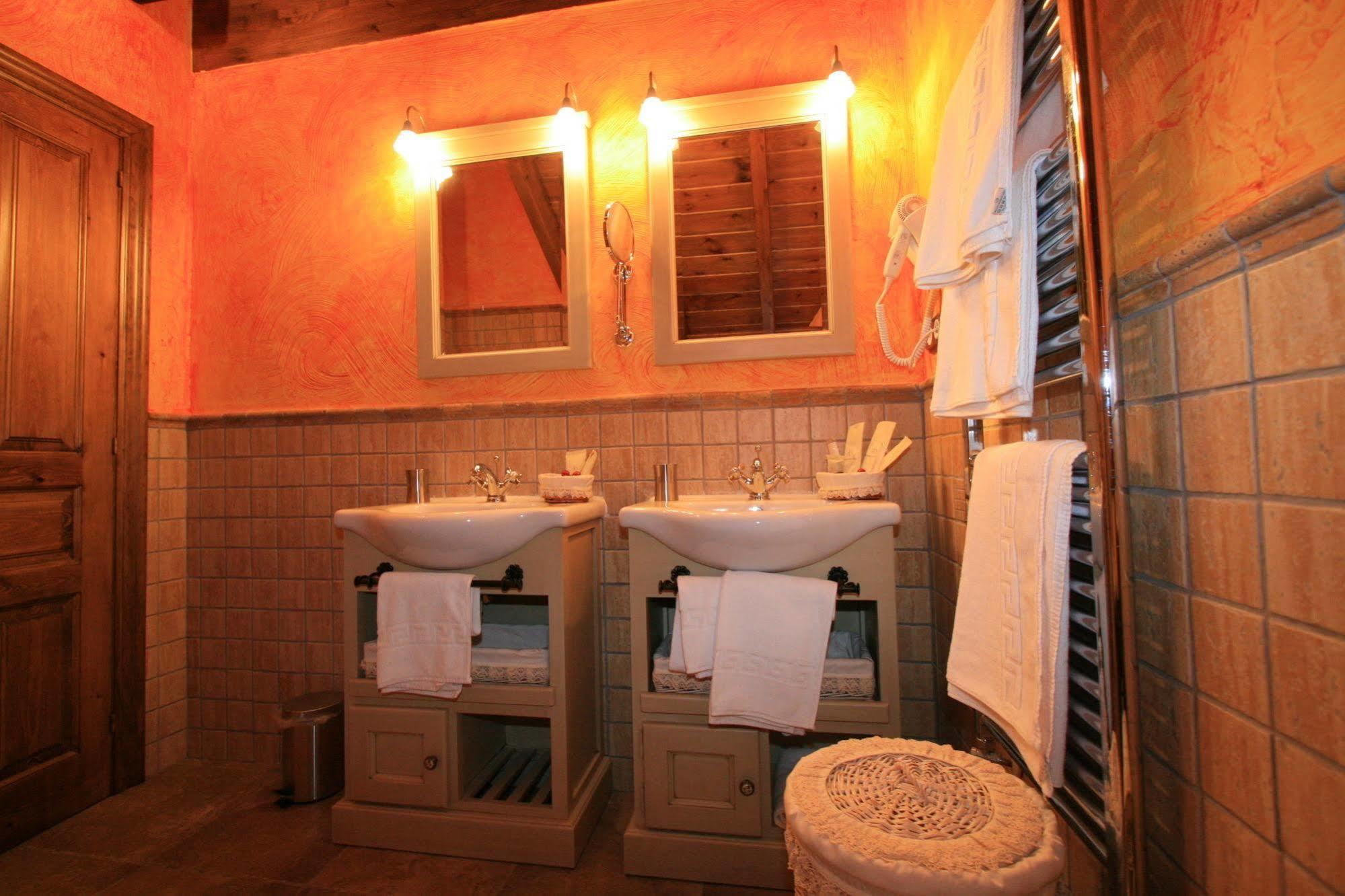 Posada-Spa Privilegio De Vara ノハ エクステリア 写真